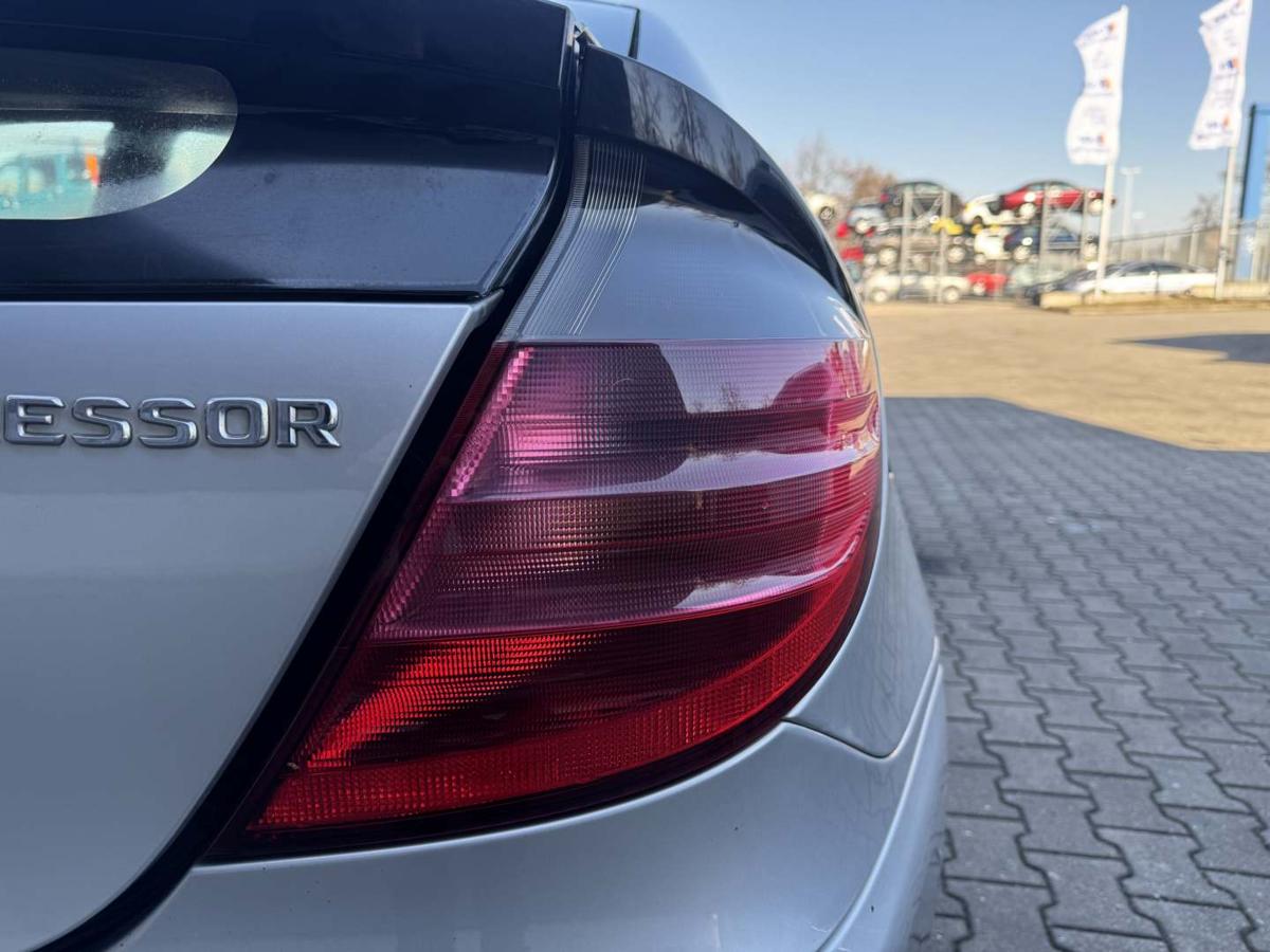 Mercedes Sportcoupe CL203 original R&uuml;cklicht R&uuml;ckleuchte Schlussleuchte rechts Bj.2003